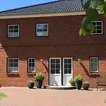 Charmante Ferienwohnung Mit Terrasse In Oldenburg, Holstein Apartamento *