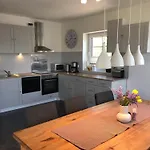 Charmante Ferienwohnung Mit Terrasse In Oldenburg, Holstein Apartamento