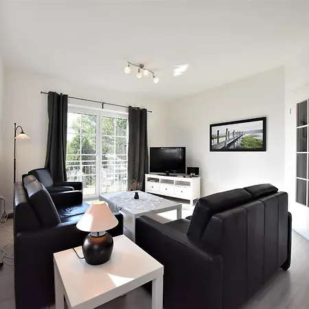 Charming In With Terrace Apartment
