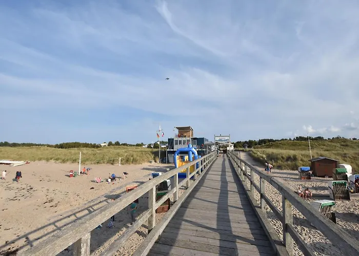 Apartment Charming In With Terrace Oldenburg in Holstein