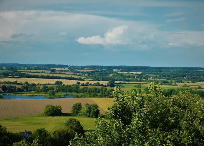 Charming In With Terrace Apartment *